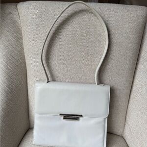 Chic White Leather Shoulder Bag